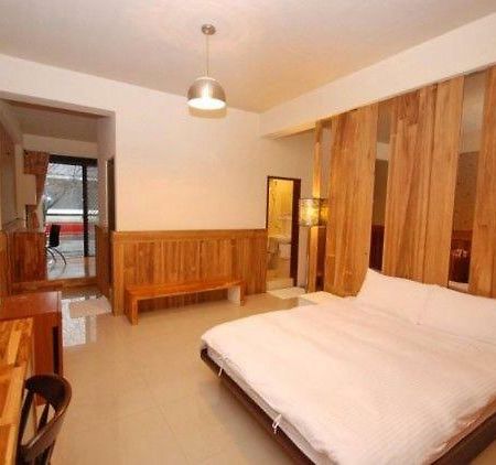 Sanyi Homestay Екстер'єр фото