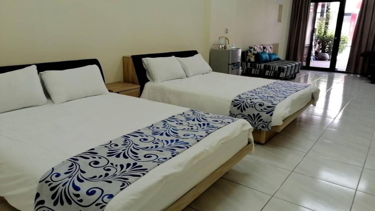 Sanyi Homestay Екстер'єр фото